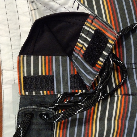 NWT Deco Private Label Board Shorts, Size 32, Multi-Colored with Stripes Pigment - Picture 5 of 12